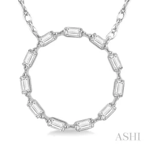 1/4 Ctw Circle Round Cut Diamond Necklace in 14K White Gold