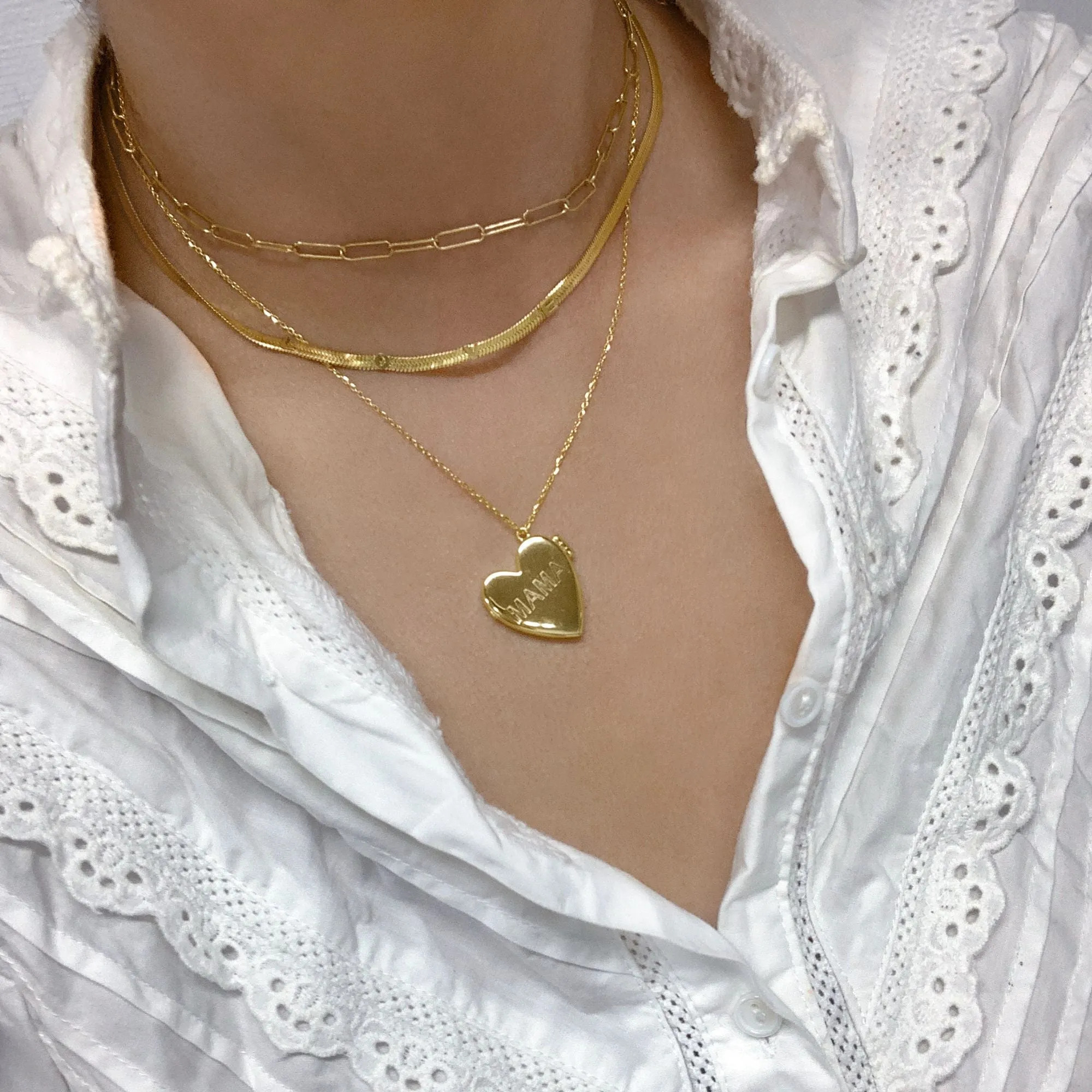 14k Gold Plated Engraved MAMA Heart Locket