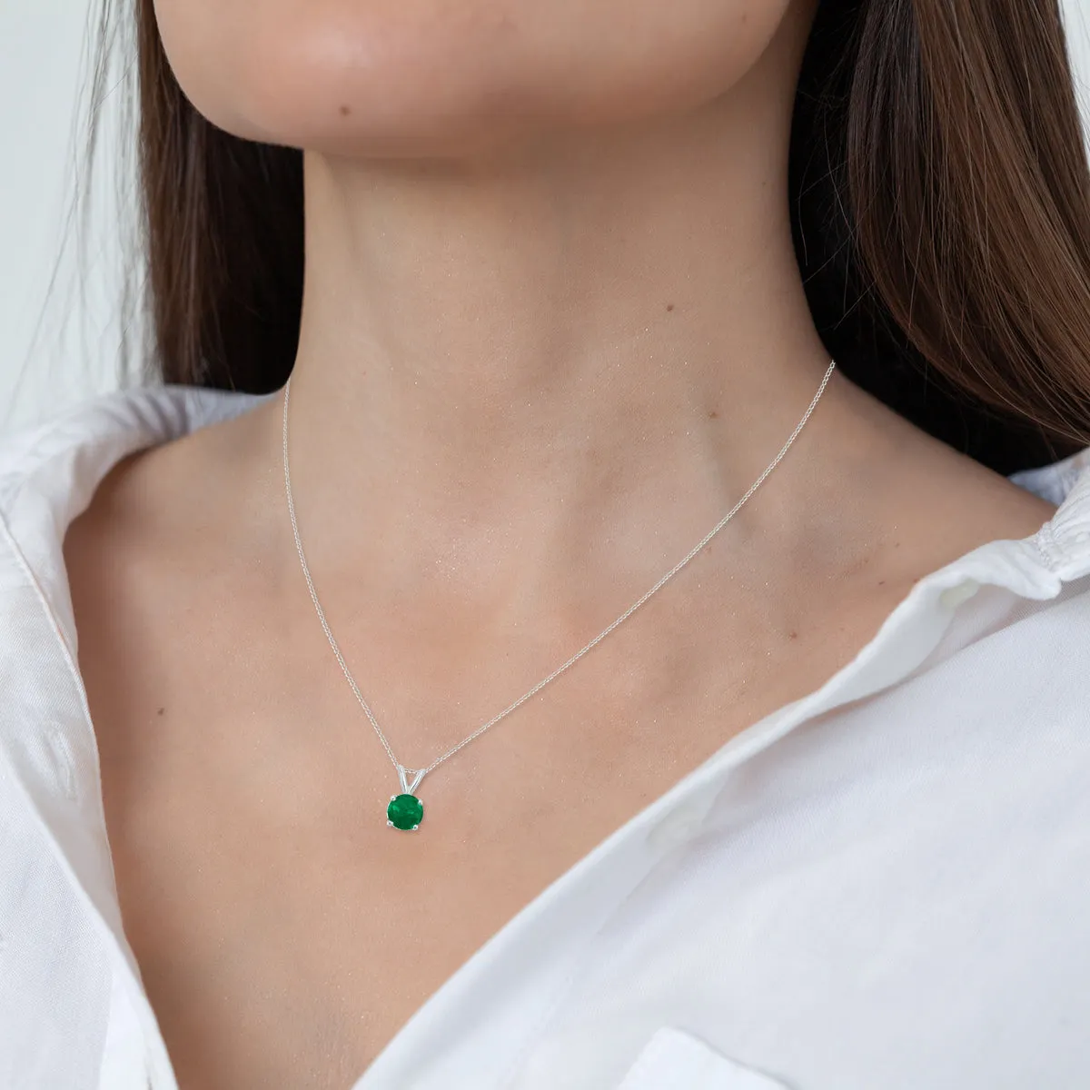 14K White Gold 5Mm Round Emerald Pendant