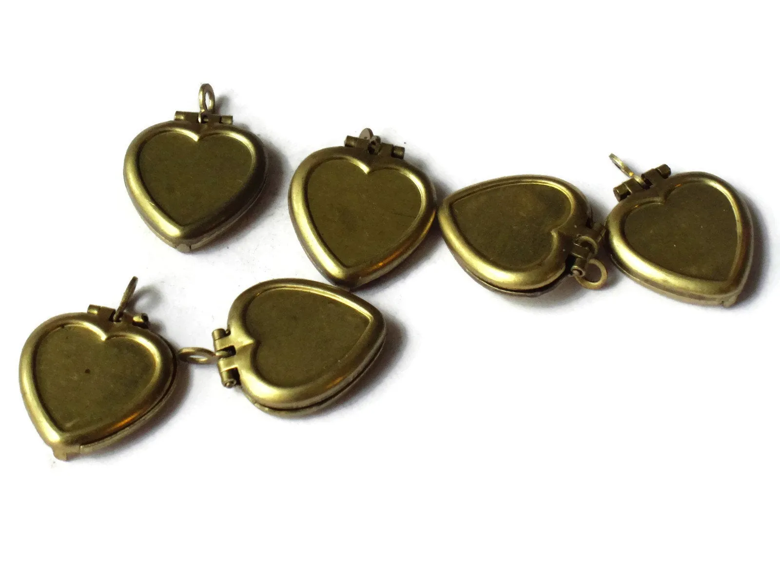 6 16mm Heart Vintage Brass Locket Top Opening Locket with Loop