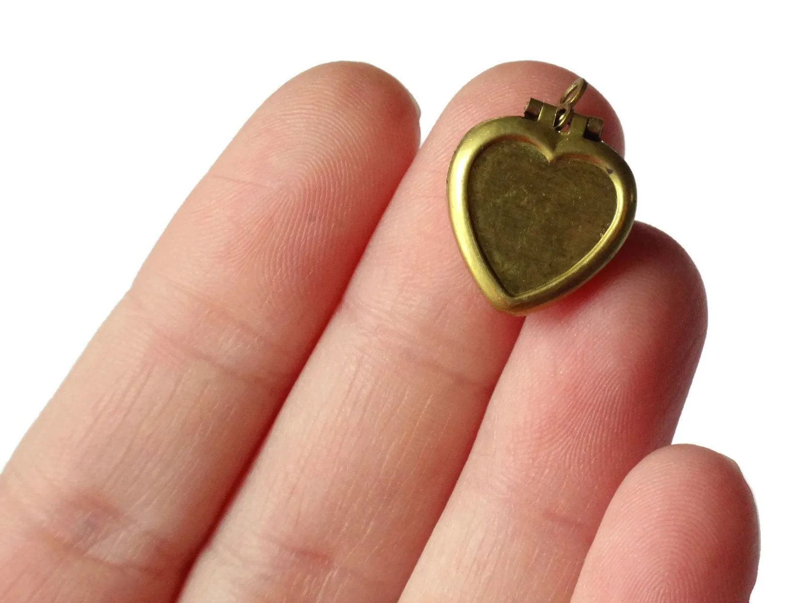 6 16mm Heart Vintage Brass Locket Top Opening Locket with Loop