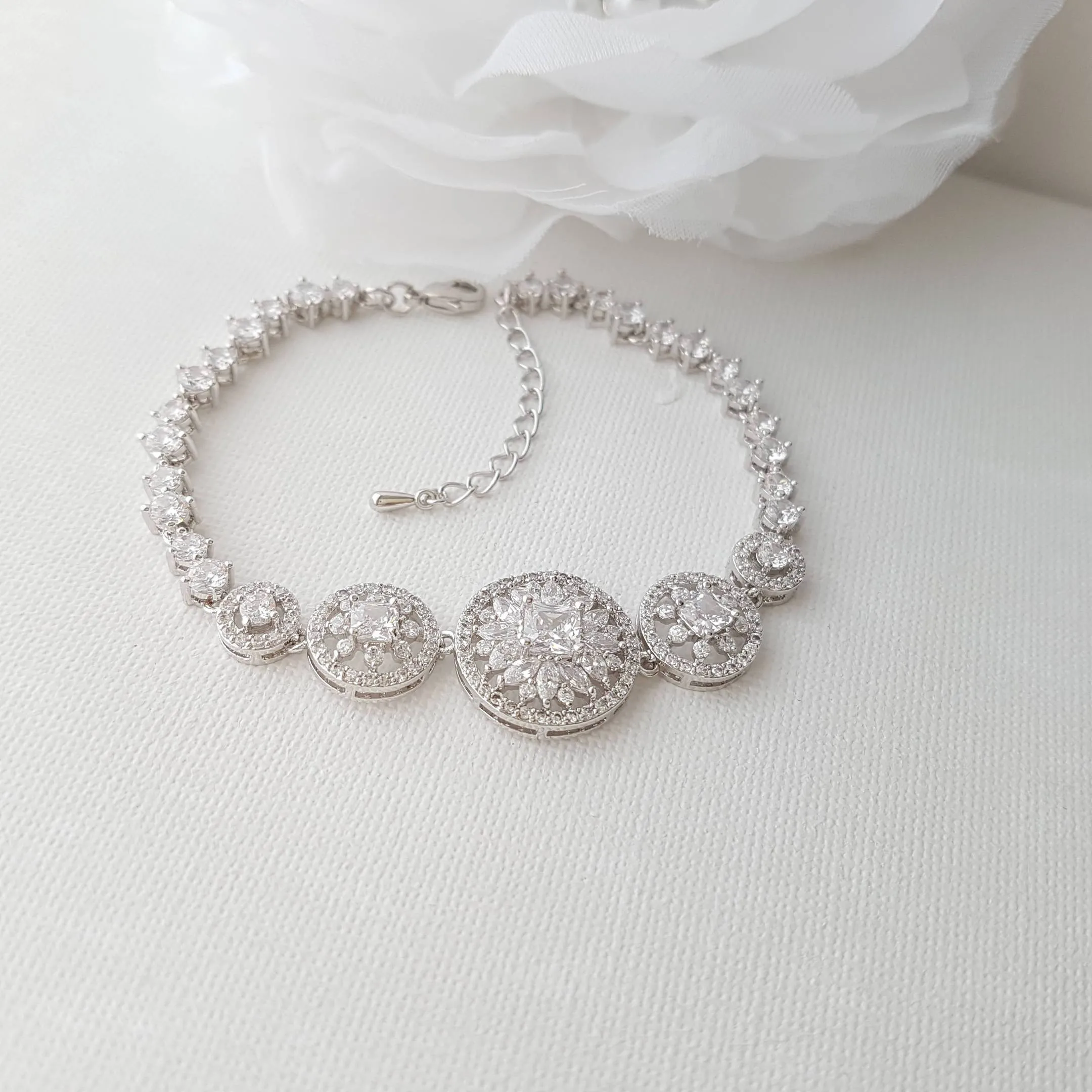 Bridal Bracelet, Round Wedding Bracelet, Crystal Wedding Bracelet, Cubic Zirconia Bracelet, Halo Style, Bridal Jewelry, Adonia