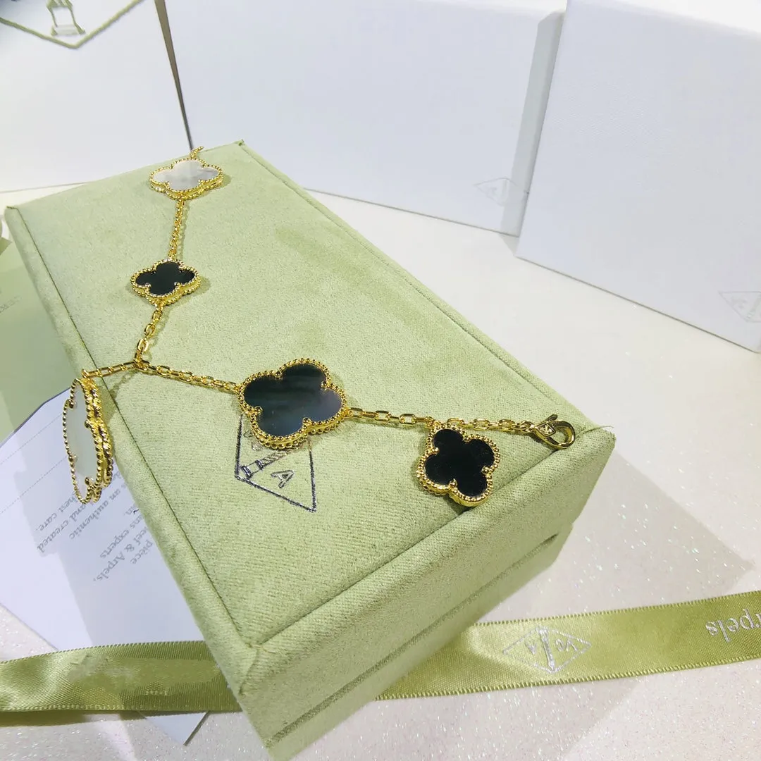 CLOVER BRACELET 5 MOTIFS ONYX MOP