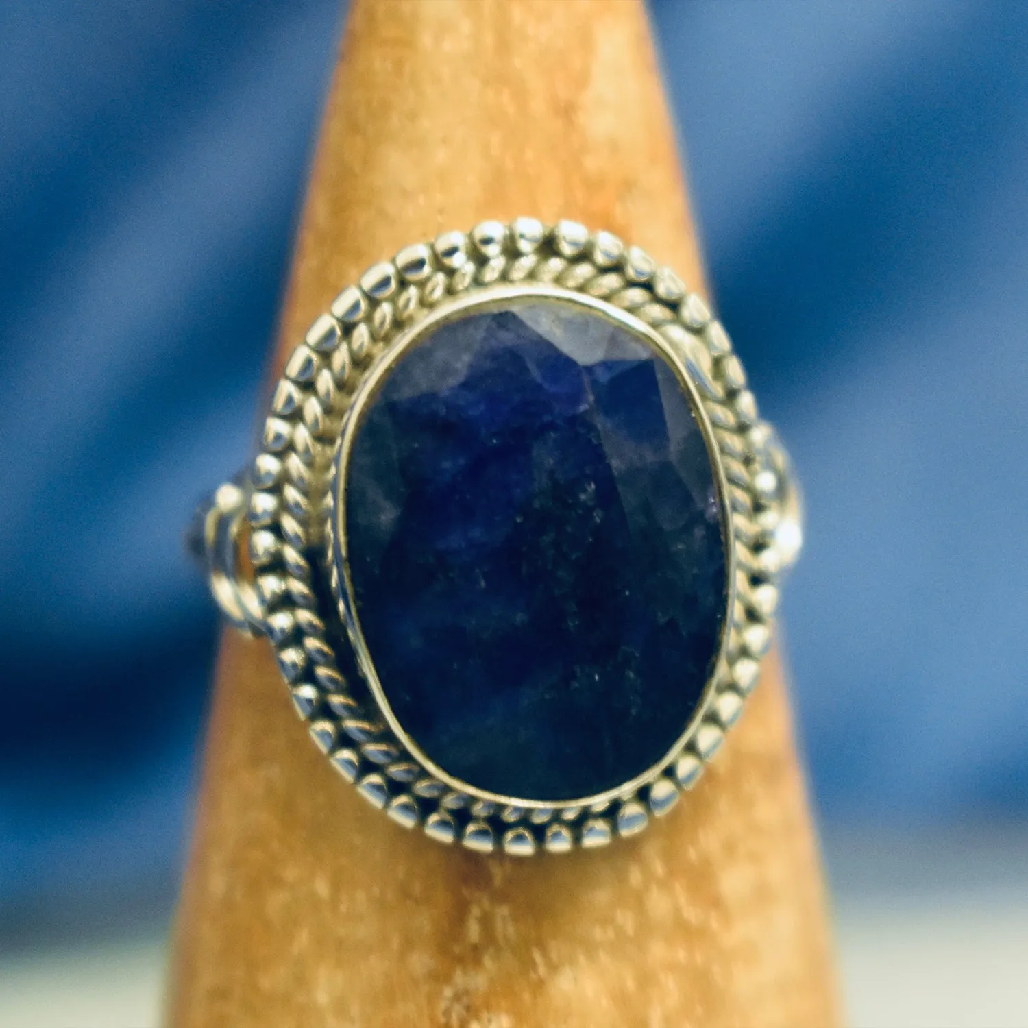 Detailed Sapphire Ring (925) Sterling Silver