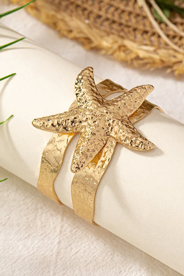 Elegant Alloy Starfish Open Bracelet