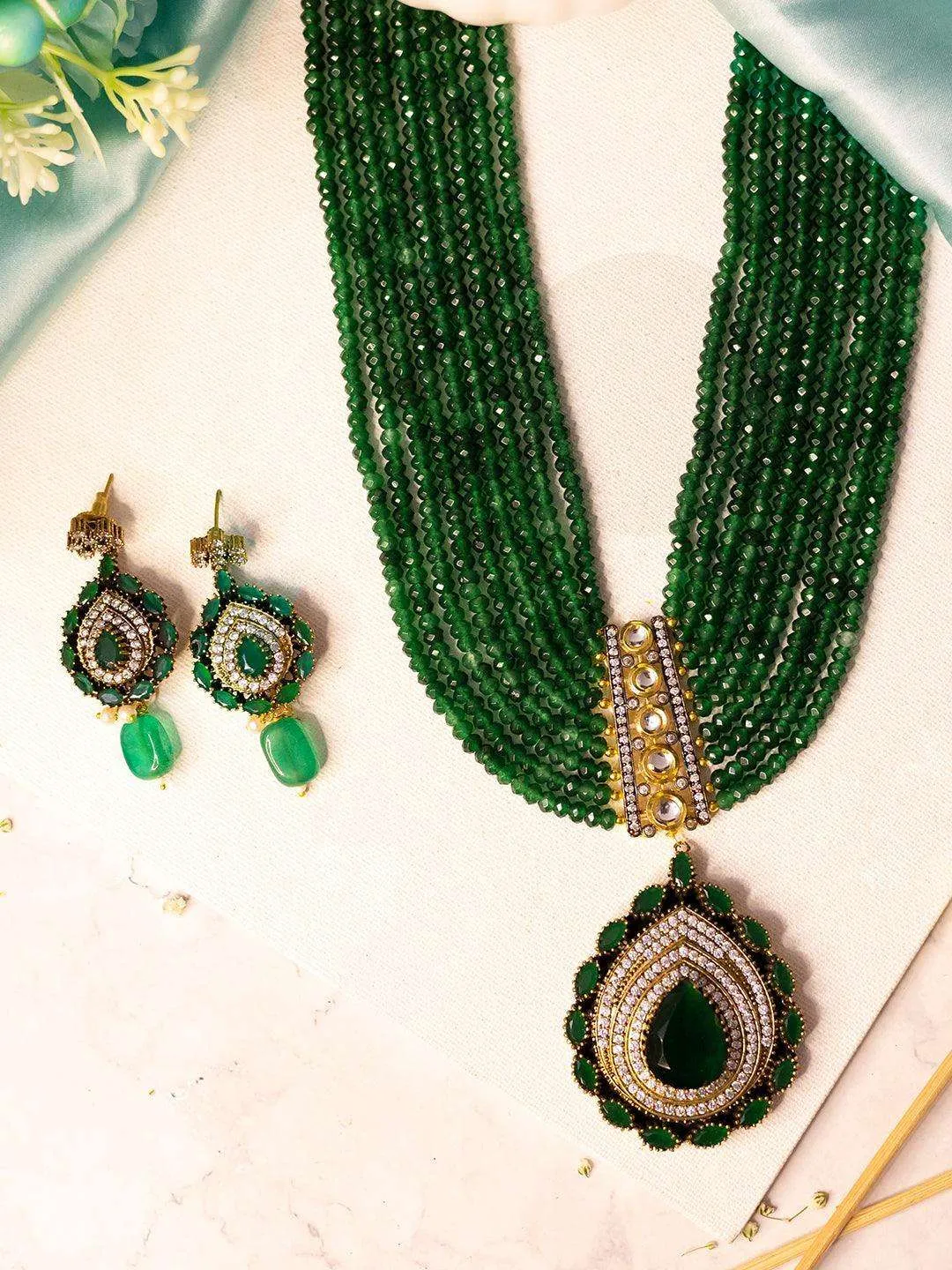 Emerald Long Victorian Pendant Set