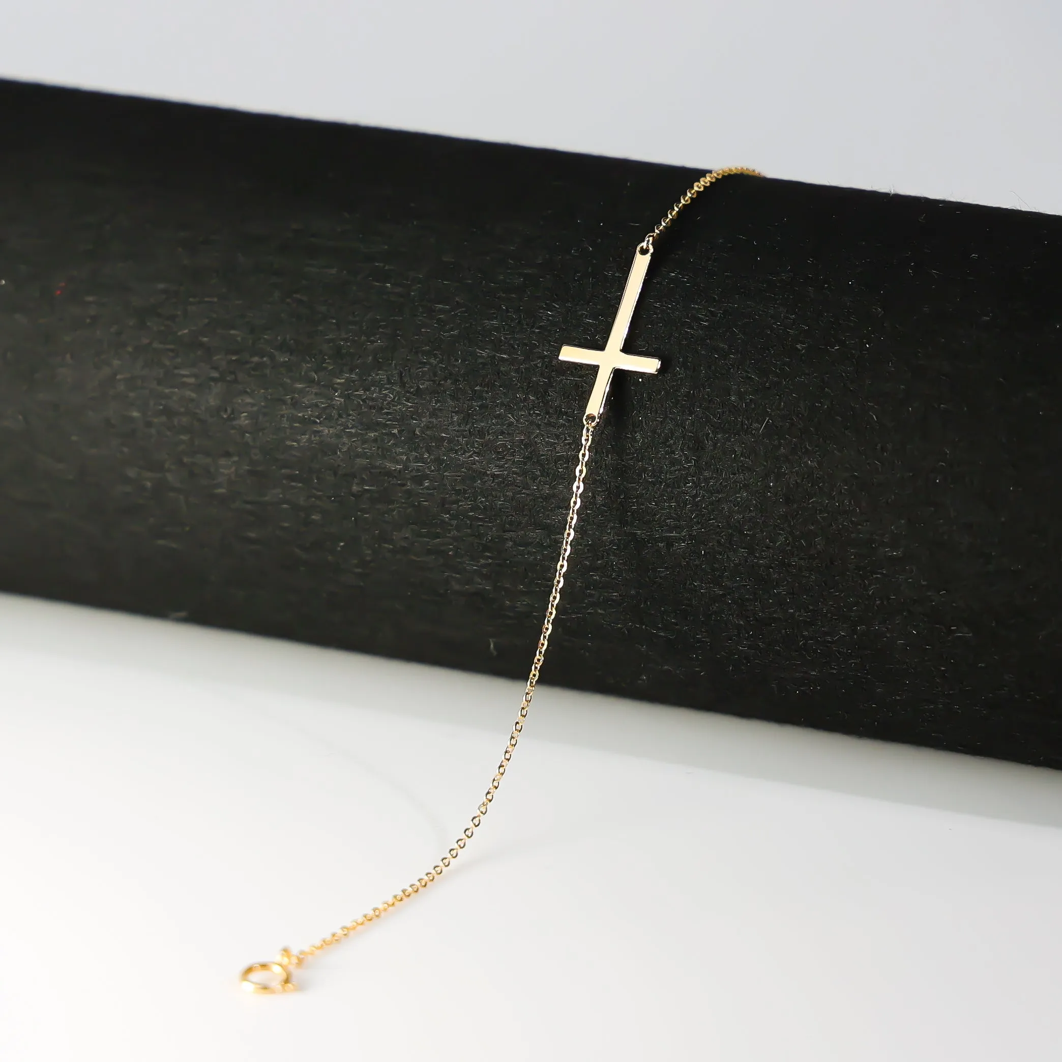 Gold Side Way Cross Bracelet Model-AB0316