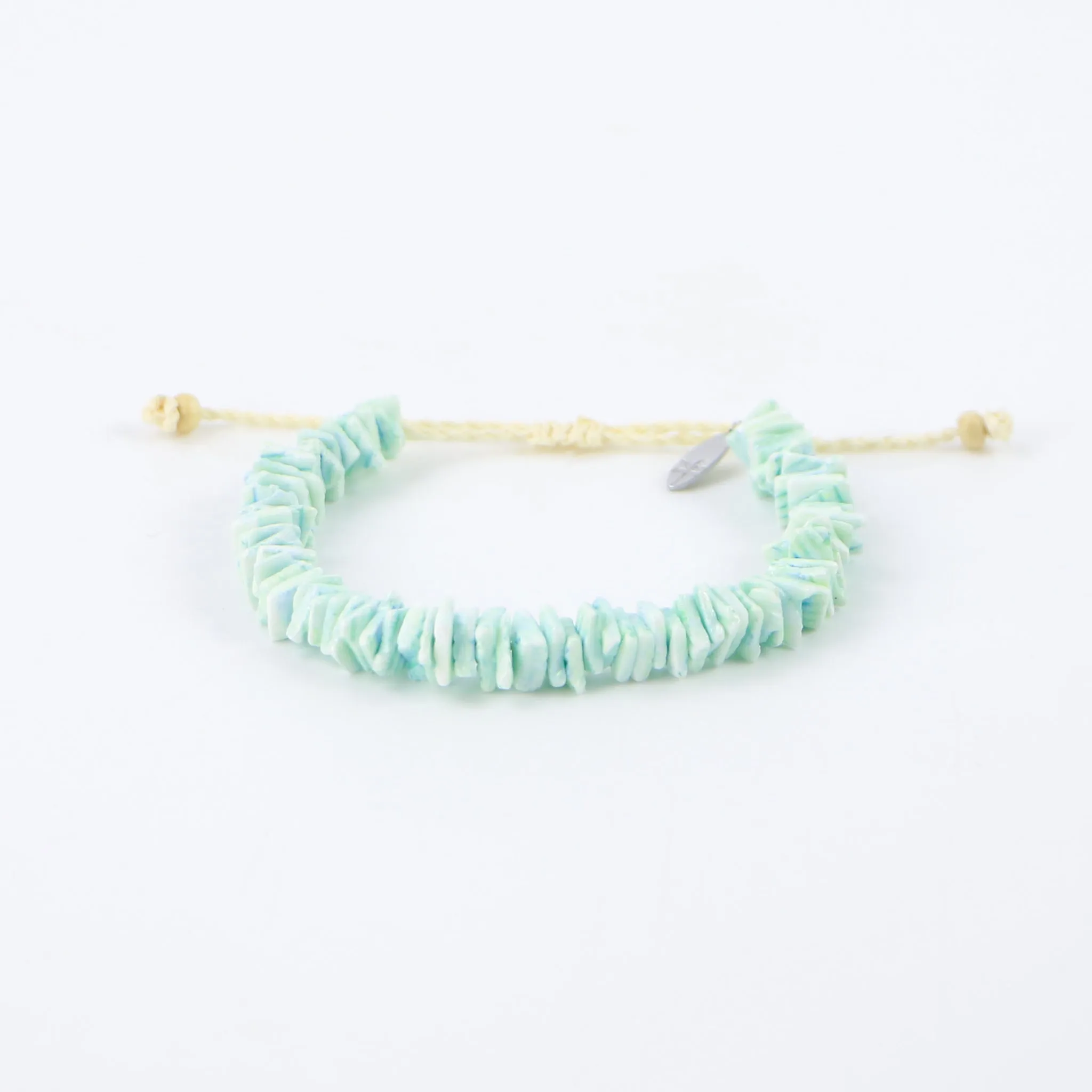 Halawa Bay Shell Bracelet