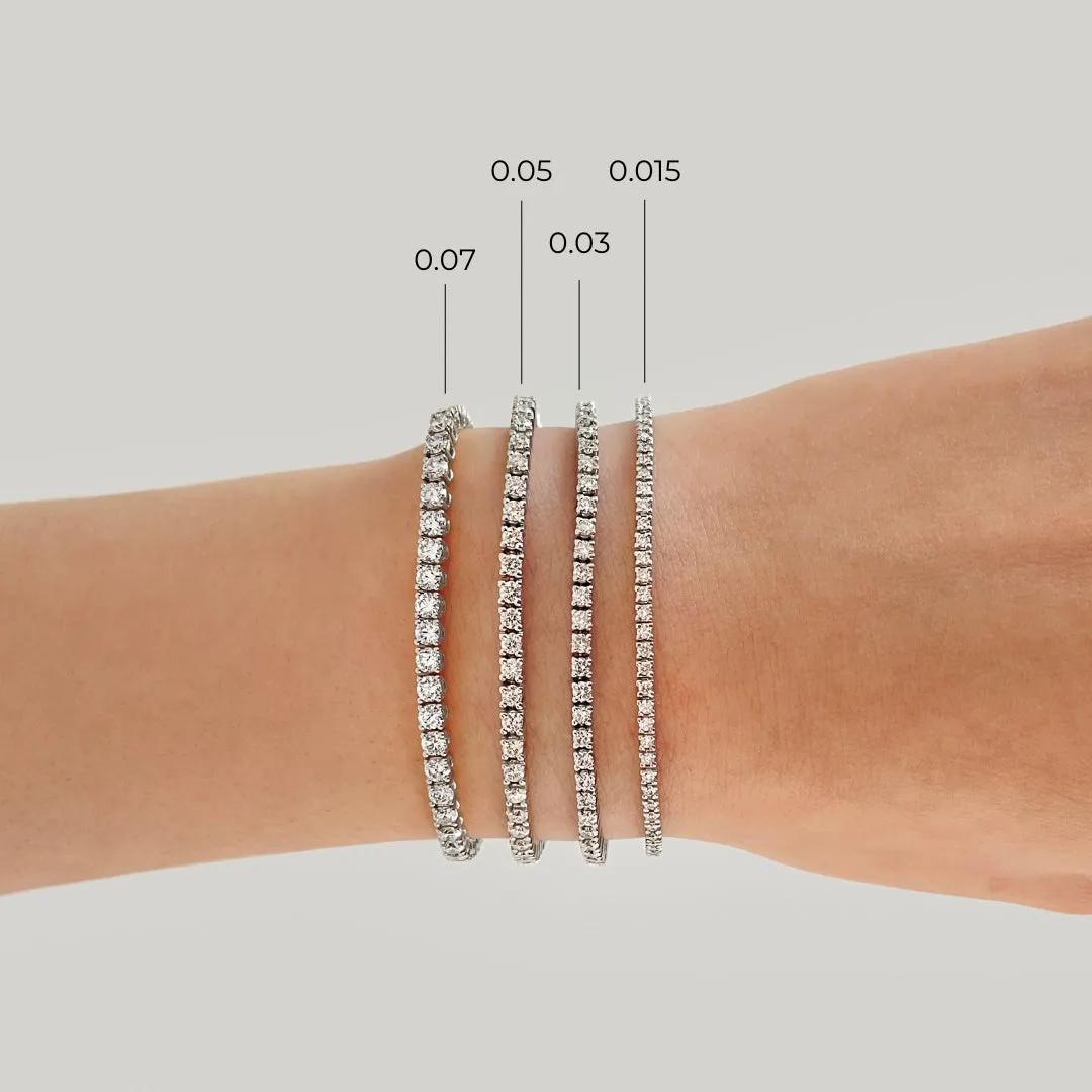 Lab-grown diamond tennis bracelet