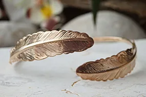 Leaf bracelet