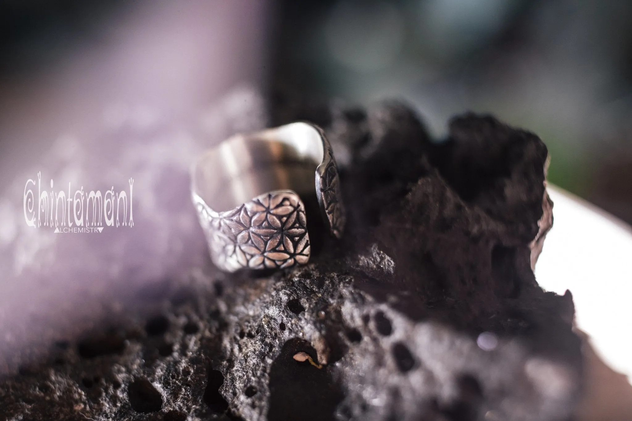 LIFE POWER Ring with Flower of Life pattern / 925 Silver