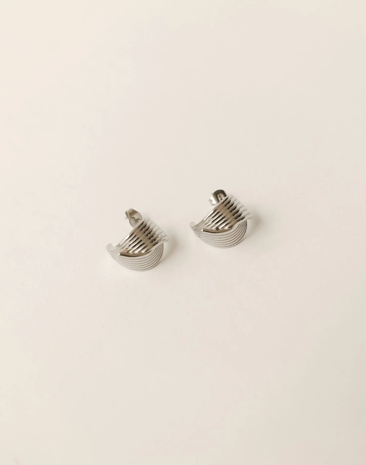 Niki Earrings (Silver)