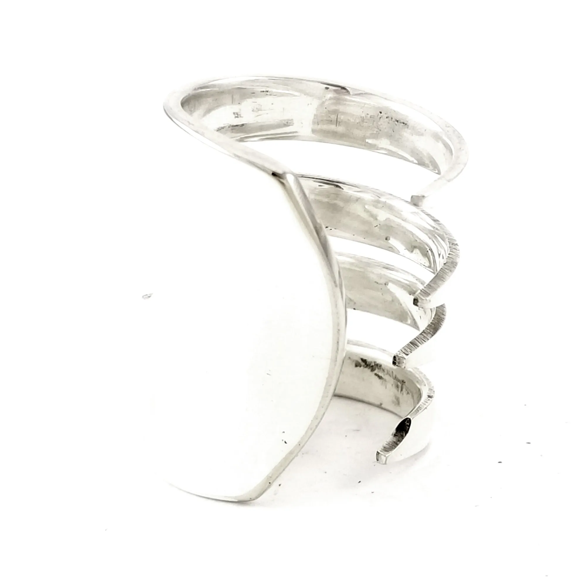 Queen Bess II Salad Fork Ring