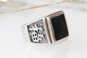 STATEMENT ONYX RING