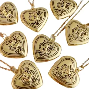 TEEK - Nostalgic Heart Initial Open Locket Necklace