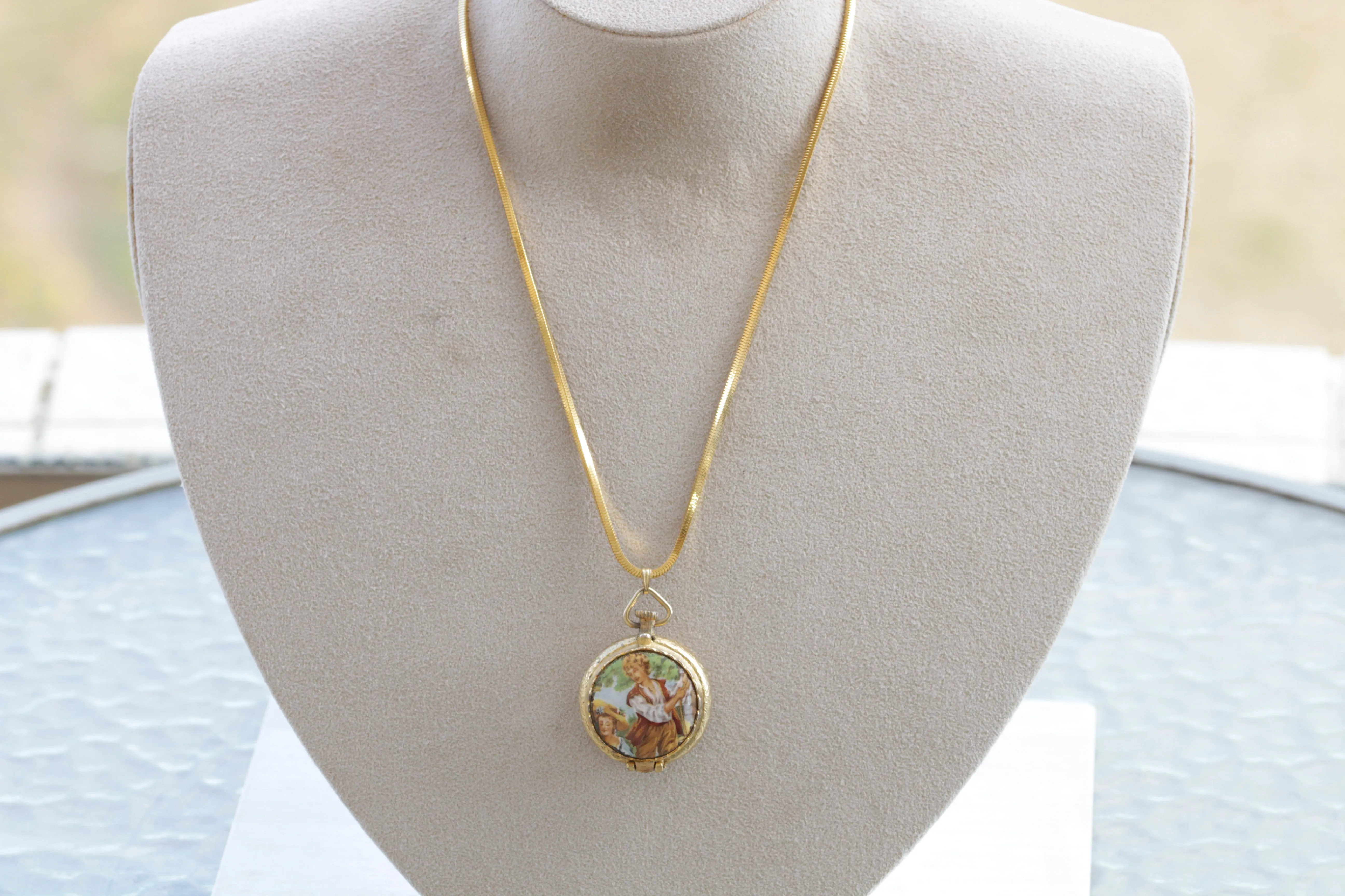 VINTAGE Locket Necklace